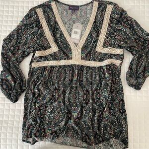 Artesia Boho Floral Crochet Trim Tunic Top